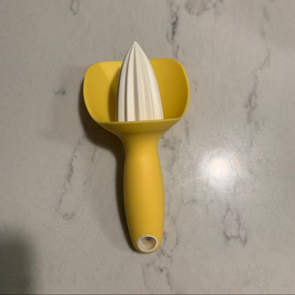 Lemon Lime Citrus Squeezer Juicer NEW